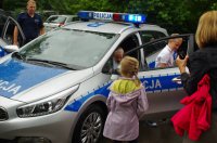 policjanci na pikniku parafialnym w Goleszowie