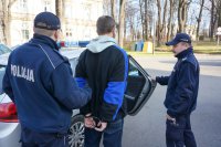 zatrzymany przez policjantów włamywacz