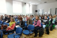 Wykład dla studentów a sali konferencyjnej UŚ w Cieszynie