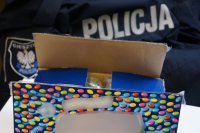 Zabezpieczone narkotyki (marihuana) przez policjantów