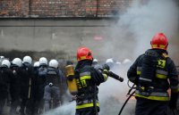 policjanci, straż pożarna i służba więzienna wzięły udział w ćwiczeniach