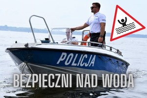 zdjęcie-policjanci na łódce, jezioro, dzień