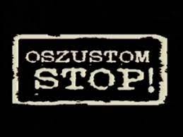 napis stop oszustom na czarnym tle