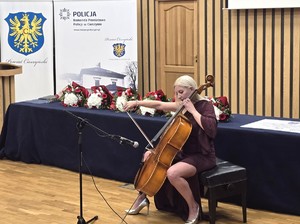 wiolonczelistka