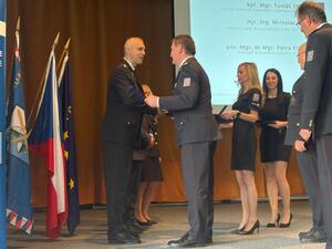 zdjęcie, sala, osoby zgromadzone na gali