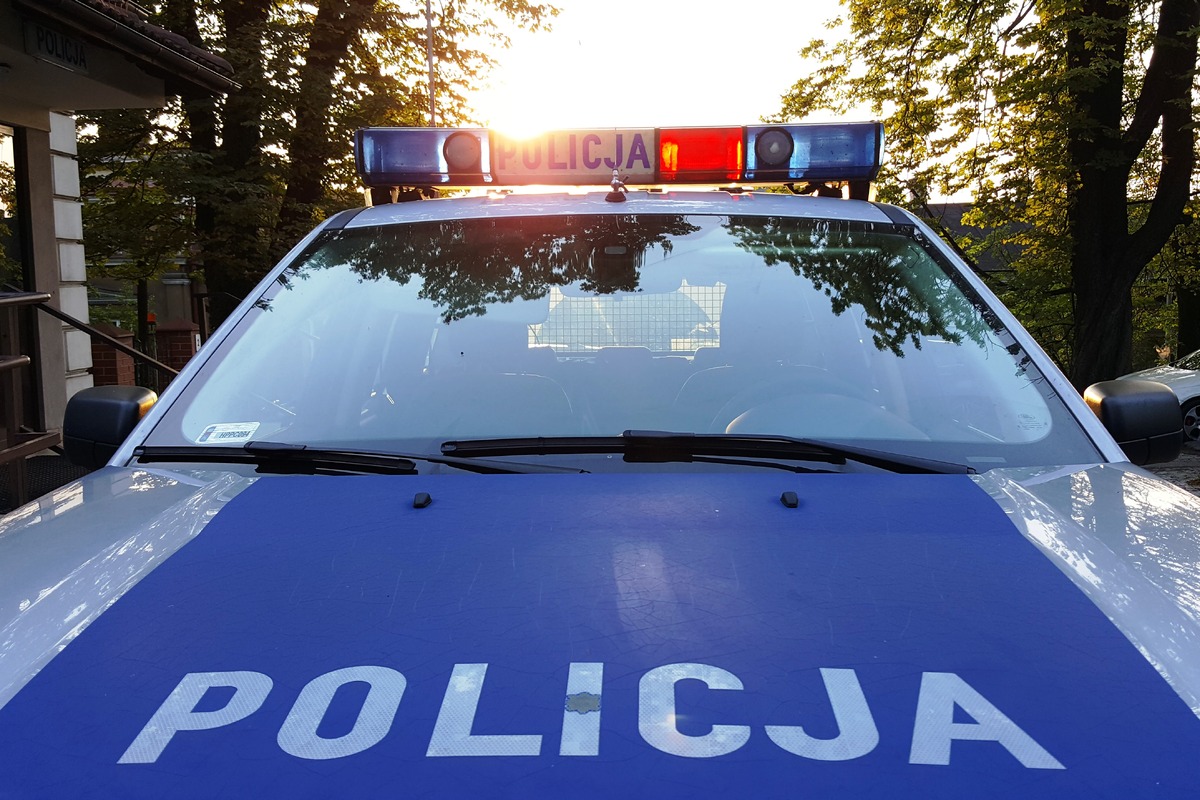 Podziękowania dla policjantów z Komisariatu Policji w Strumieniu